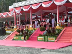 Wawakota Jadi Inspektur Upacara Penurunan Bendera