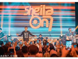 Pemkot Lobi Sheila On7 Meriahkan Malam Puncak Festival Beribu Senyuman
