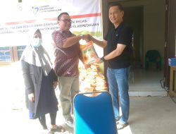Bersama SKK Migas, BPJ Serahkan Bantuan Beras untuk Masyarakat Bangka