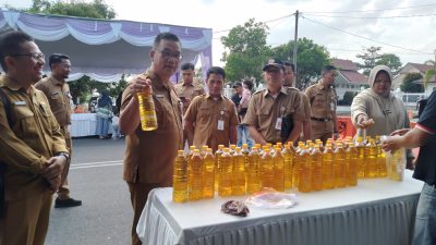 Pasar Murah Festival Beribu Senyuman Dimulai, Belanja Sembako Harga Distributor