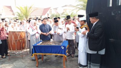 Masjid Agung Qubah Timah Diresmikan, Disambut Senyum Ustad Das’ad Latief dan Masyarakat Kota Pangkalpinang