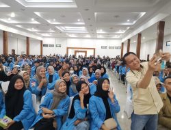 Di Hadapan Ribuan Mahasiswa, Bambang Patijaya Bicara Transformasi Ekonomi