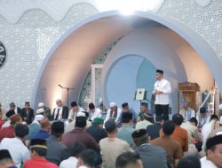 Rayakan Isra’ Miraj Nabi Muhammad SAW, Nganggung di Masjid Agung Kubah Timah