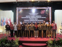 Pastikan Berjalan Sesuai SOP, Bawaslu Bangka Awasi Proses Rekapitulasi Penghitungan Suara