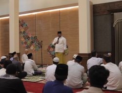 Awali Ramadhan 1445 H, Pj Gubernur Babel Ajak Perangkat Daerah Tarawih Bersama