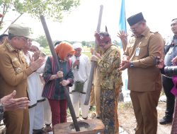 Apresiasi Pesta Adat Murok Jerami, Pj Gubernur: Bentuk Kearifan Lokal dari Desa Namang