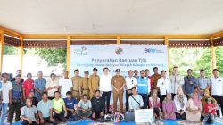Dukung Program Kementerian Kelautan dan Perikanan, PLN Salurkan Bantuan TJSL Electrifiying Marine Kampung Nelayan Maju