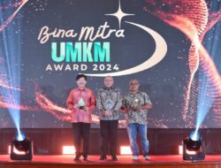 Smartfren Raih Predikat Gold dalam Bina UMKM Awards 2024 Lewat Program Teman UMKM
