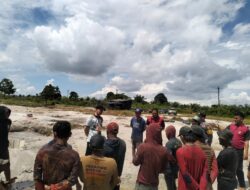 Dapat Laporan Masyarakat, Polsek Merawang Tertibkan Aktifitas TI Ilegal di Jalan Sunghin Riding Panjang