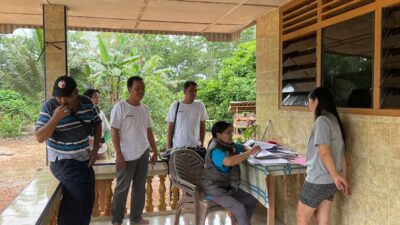 Pastikan Warga Tercoklit Sesuai Prosedur, Panwascam Pemali Bersama PKD Lakukan Uji Petik