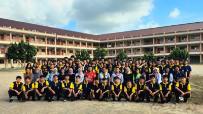 Perdana Gelar MPLS, Siswa YPK Air Kenanga  Sungailiat Diminta Tulis Surat Cinta untuk Orangtuanya