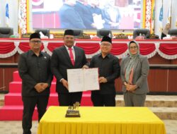 Pj Gubernur Safrizal Apresiasi DPRD Babel Setujui Ranperda Pertanggungjawaban APBD 2023