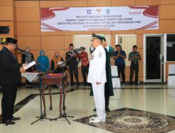 Pj Gubernur Babel Lantik Mikron Antariksa Menjabat Pj Bupati Belitung