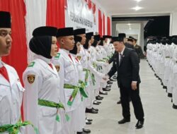 Kukuhkan 66 Paskibraka HUT ke-79 RI, Wabup Babar Pastikan Anggota Putri Tetap Kenakan Hijab 