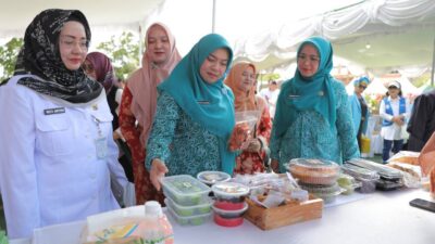 Hadiri Pembukaan KUKM Festival, Pj Ketua PKK Pangkalpinang Ajak Masyarakat Ikut Ramaikan dengan Beli Produk UMKM