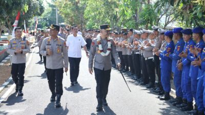 Pastikan Personel Siap Hadapi Pilkada Serentak, Kapolda Babel Kunjungi Polres Basel