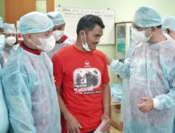 Operasi Katarak Gratis di Babel, Rudianto Tjen Datangkan Dokter Mata Profesional dari Bandung