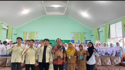 Roadshow ke SMAN 3 Pangkalpinang, MBKM FH UBB Berikan Pelatihan Hukum
