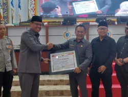 Anggota DPRD Babel Dapat Tanda Penghargaan di Akhir Masa Jabatan