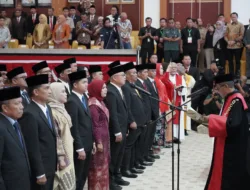 45 Anggota DPRD Babel Resmi Dilantik, Didit Srigusjaya Jabat Ketua DPRD Sementara