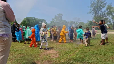 Edukasi Bahaya Api PT Timah Bikin Happy Anak-anak TK Santa Maria Mentok