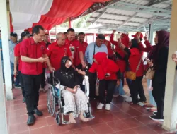 Diantar Langsung Pasangan Molen-Hakim, Senyum Nuryani Merekah Usai Jalani Operasi Katarak