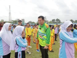 Buka Lomba Olahraga Tingkat SD dan SMP, Budi Harap Tenaga Pendidik Komitmen Pahami Keterampilan Siswa