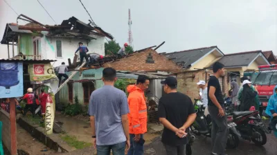 Puting Beliung Hingga Banjir Bikin Ngeri Warga Pangkalpinang
