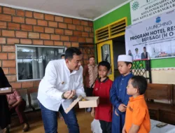 Program HOKI Resmi Berjalan, Sarapan ala Hotel Dibagikan untuk Anak-anak LKSA Muhammadiyah Pangkalpinang