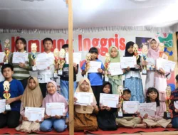 Peringati Hari Pahlawan di Kampung Inggris Babel, Ratusan Peserta Ikuti Poetry Reading Competition