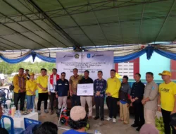 Upaya Majukan Ekonomi Nelayan, Bambang Patijaya Kembali Bagikan 171 Mesin Perahu Gratis