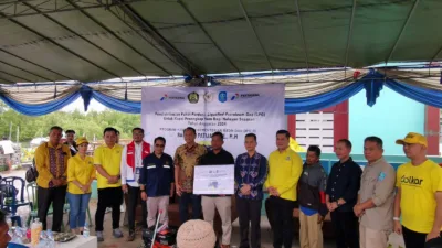 Upaya Majukan Ekonomi Nelayan, Bambang Patijaya Kembali Bagikan 171 Mesin Perahu Gratis