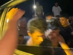 Dua Pencuri Sawit di Kelapa Dihajar Massa dan Mobil Dirusak