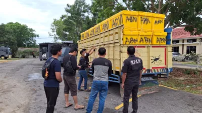 Tim Gabungan Amankan Truk  Berisi Timah Balok di Pelabuhan Tanjung Kalian, Sopir Ngaku Dibawa dari Pangkalpinang