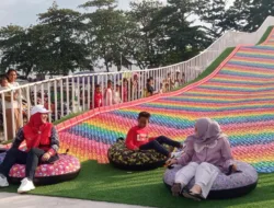 Sebelum Diresmikan, Wabup Basel Testing Wahana Rainbow Slide dan Bianglala Toboali