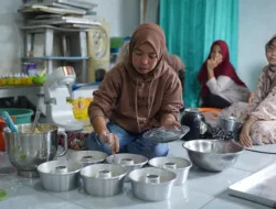 Kelompok UMKM Mandiri Puding Besar Terima Bantuan PT Timah, Tingkatkan Produksi Usaha