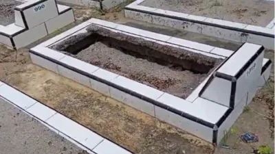 Akibat Hujan Deras, Ratusan Makam di TPI Yayasan Al-Ittihaad Sungailiat Amblas