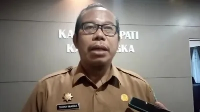 Tersandung Kasus Pungli Penerbitan Surat Tanah, Camat Sungailiat Diberhentikan Sementara