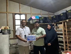 Dukung Pertumbuhan Ekonomi Lokal Lewat UMKM, PT Timah Serahkan Alat Produksi  untuk Genious Snack and Cookies di Belitung 