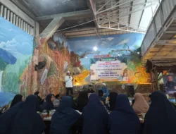 Owner Lempah Kuning Muara Ajak Anak Panti Asuhan Berbuka Puasa Bersama