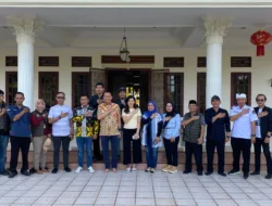 Terima Coklit KPU di Kediamannya, Bambang Patijaya Harapkan Pemilihan Ulang di Bangka dan Pangkalpinang Lancar