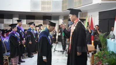 Wisuda 364 Lulusan, Rektor UBB: Kejujuran dan Integritas Ciri Utama Ilmuwan