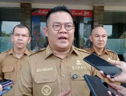 Bupati Basel Minta Masyarakat Laporkan ASN Ngopi Saat Jam Kerja
