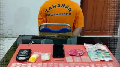 Warga Mentok Diringkus Tim Hantu, 40 Paket Sabu-sabu Berhasil Diamankan