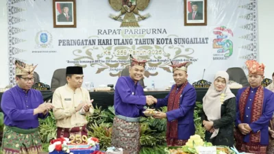 Paripurna Istimewa HUT Kota Sungailiat ke 259, Jumadi Ajak Seluruh Komponen Wujudkan Bangka Tangguh dan Maju