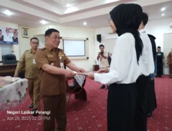 134 PPPK dan 40 CPNS Pangkalpinang Dilantik dan Terima SK, Pj Wali Kota : Saya Ingin Mereka Bisa Jalankan Tugas Melayani Masyarakat