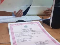 Honorer di Dukcapil Bangka Tengah, Fadhilah Korbankan Jam Istirahat untuk Layani  Masyarakat   