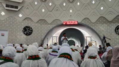 Ratusan Jemaah Calon Haji Pangkalpinang Dilepas Malam Ini, Ketua Masjid Kubah Timah Minta Semua Jemaah Fokus Ibadah