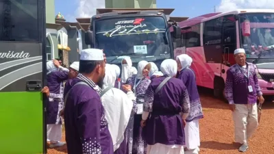 Sebanyak 128 Calon Haji Bangka Barat Diberangkatkan 