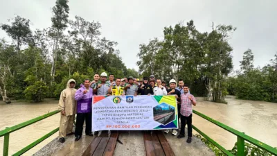 Dua Perusahaan Sawit di Basel, PT FAL dan PT TBJ Kucurkan Dana CSR Rp 200 Juta untuk Perbaikan Jembatan Jeriji–Tepus